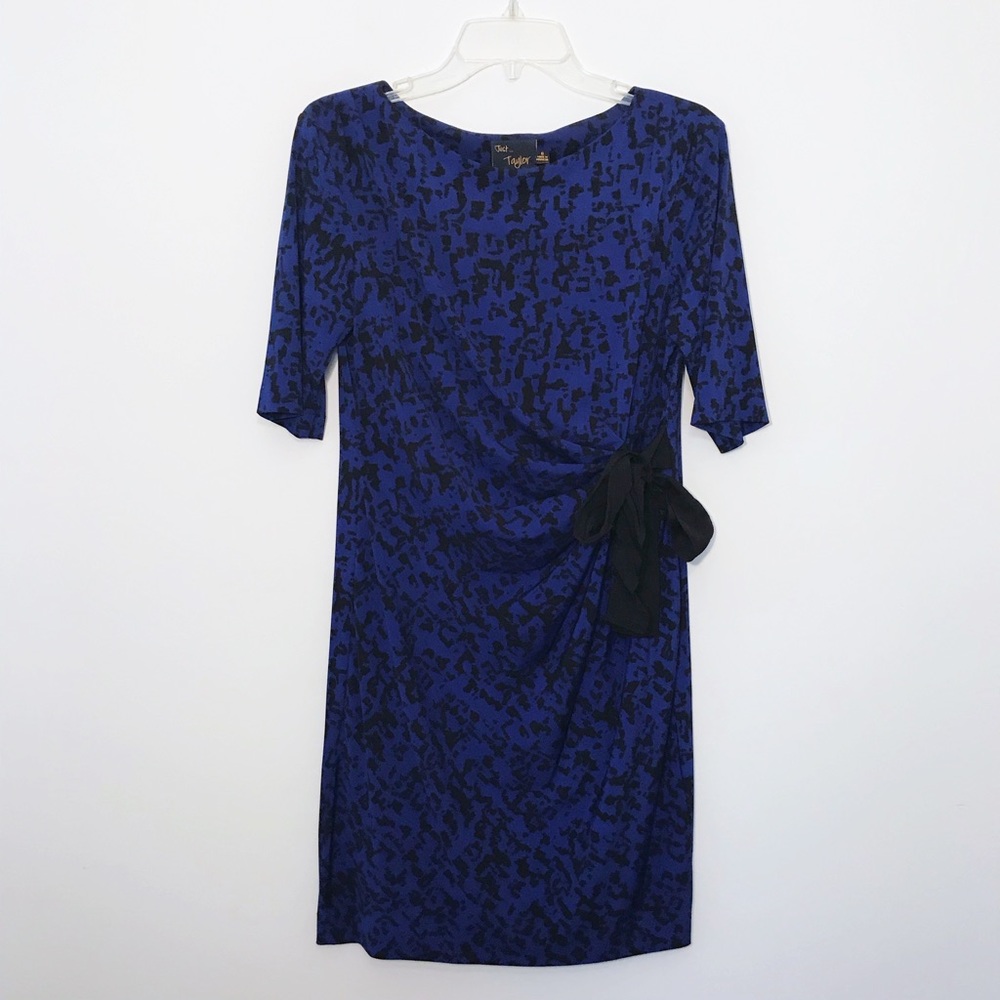 Just... Taylor Abstract Tie Side Dress